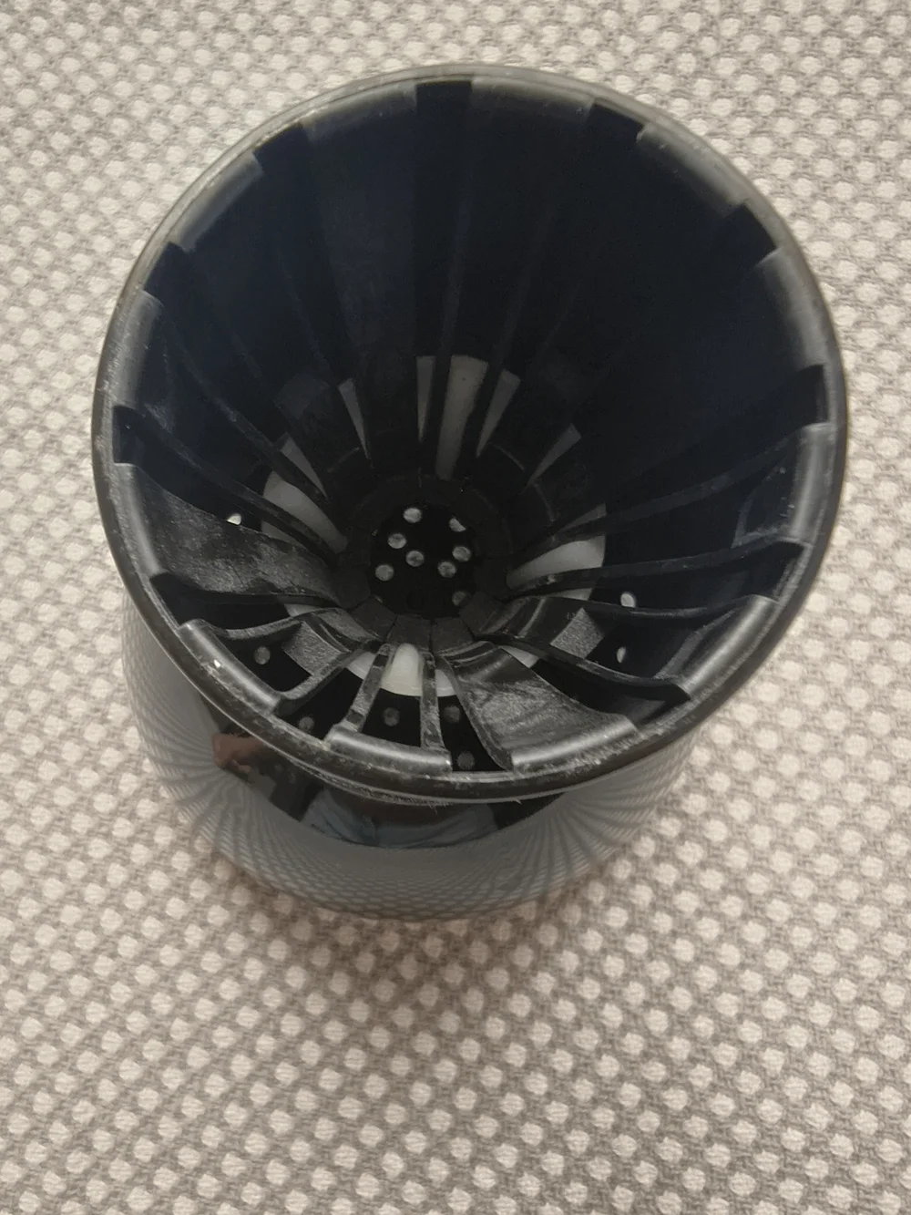 N/A black diffuser